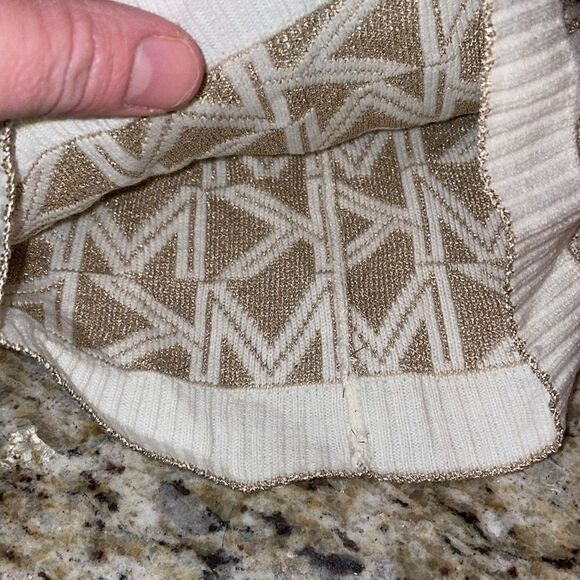 Michael Kors Hat like new - Picture 3 of 5